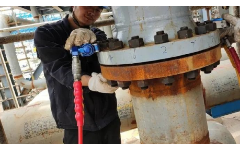 冶金余热回收设备螺栓安装预紧选用KWZKIOS/安卓通用版/手机APP入口液压力矩扳手